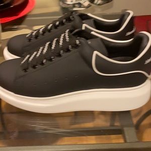 Alexander McQueen Size 45